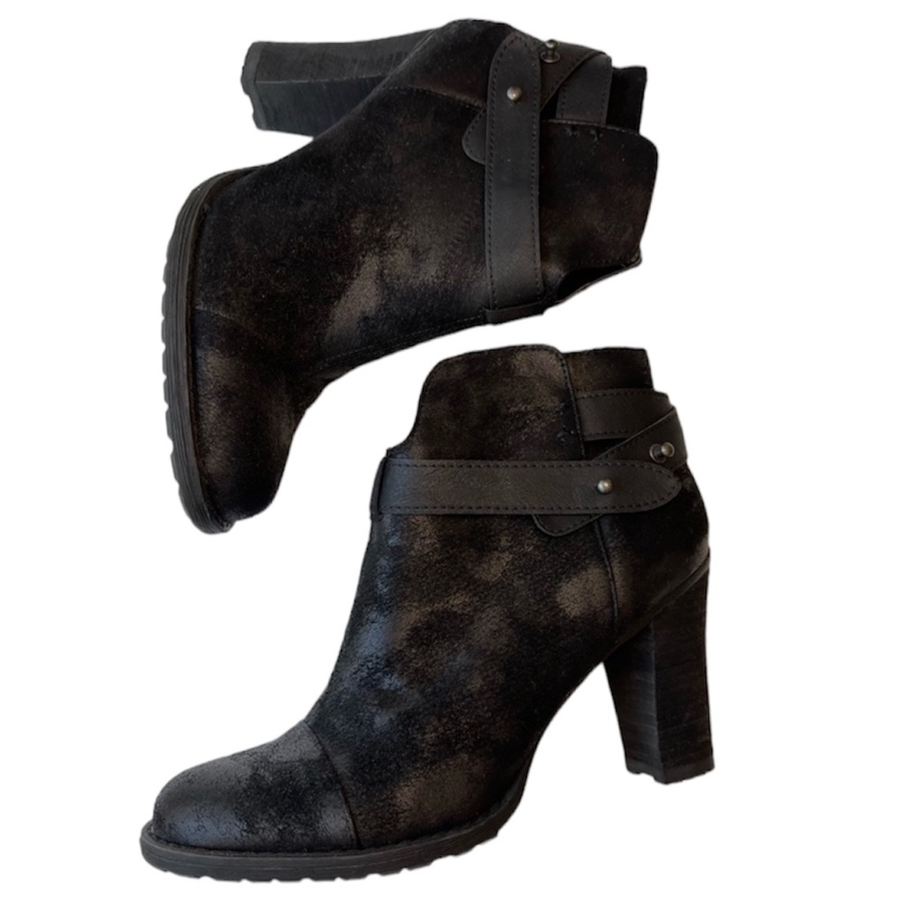 Black Faux Suede Booties Zip Up High Heal Black Women’s Size 8.5